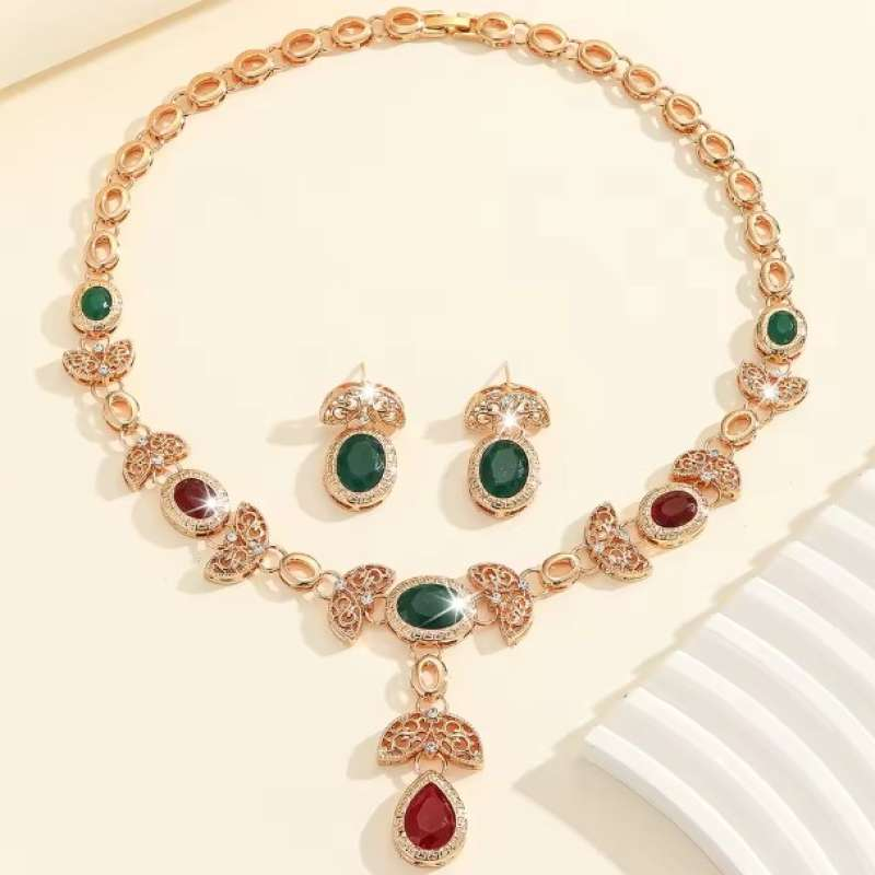 Vintage Ruby Jewelry Set