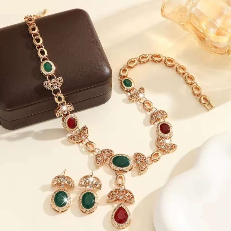Vintage Ruby Jewelry Set